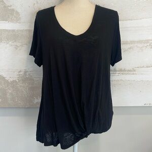 Double Zero Lovely Large hidden knot tee
